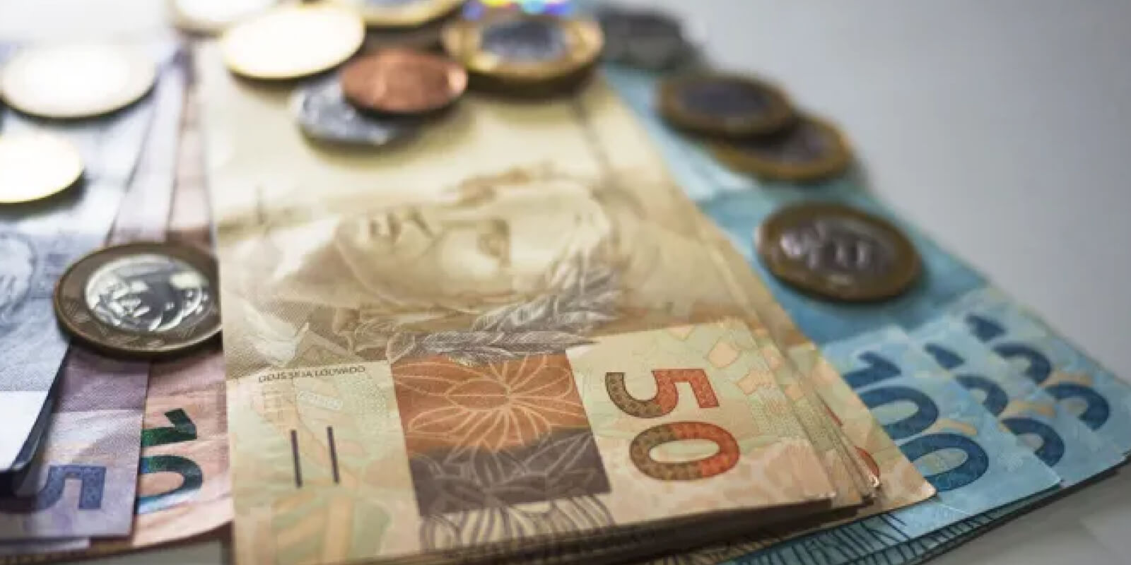 Caiu de novo: a taxa de juros do consignado baixou!
